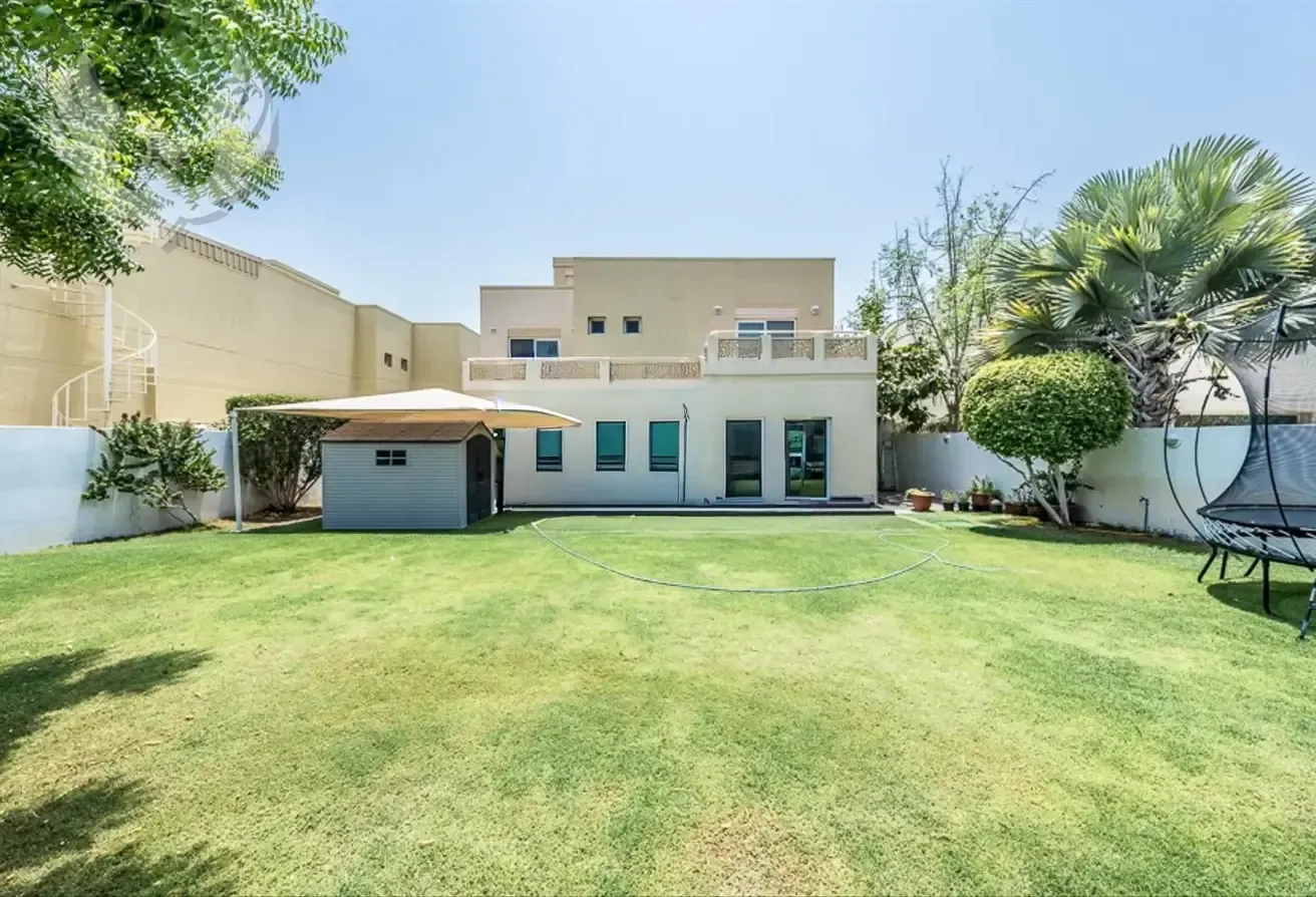 5BR + Maid’s | Large Plot | Available Now