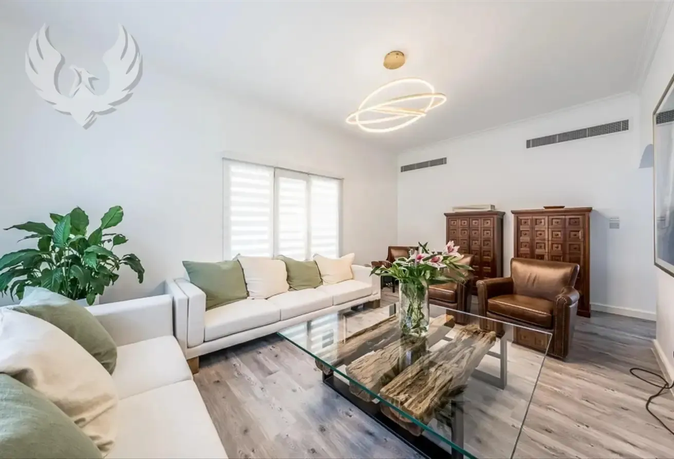 5BR + Maid’s | Large Plot | Available Now