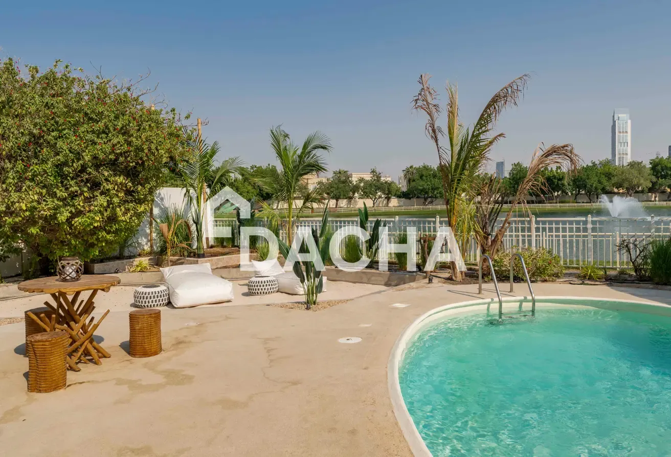 Full Lake View | Family Home | Must See!!