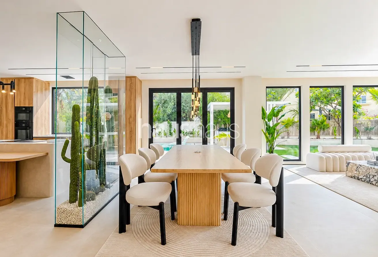 Fully Upgraded | Luxury Home | Vacant Now!