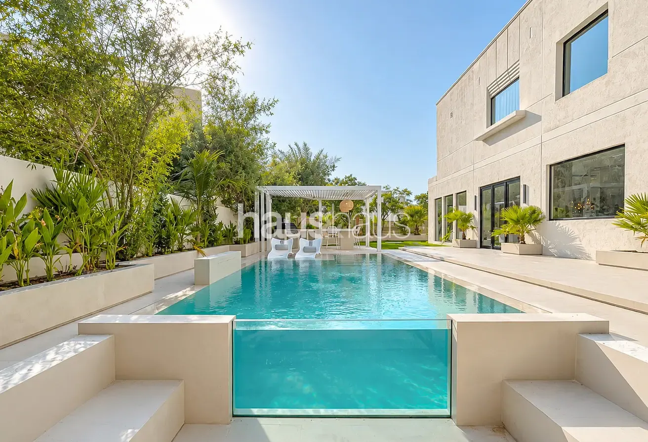 Fully Upgraded | Luxury Home | Vacant Now!