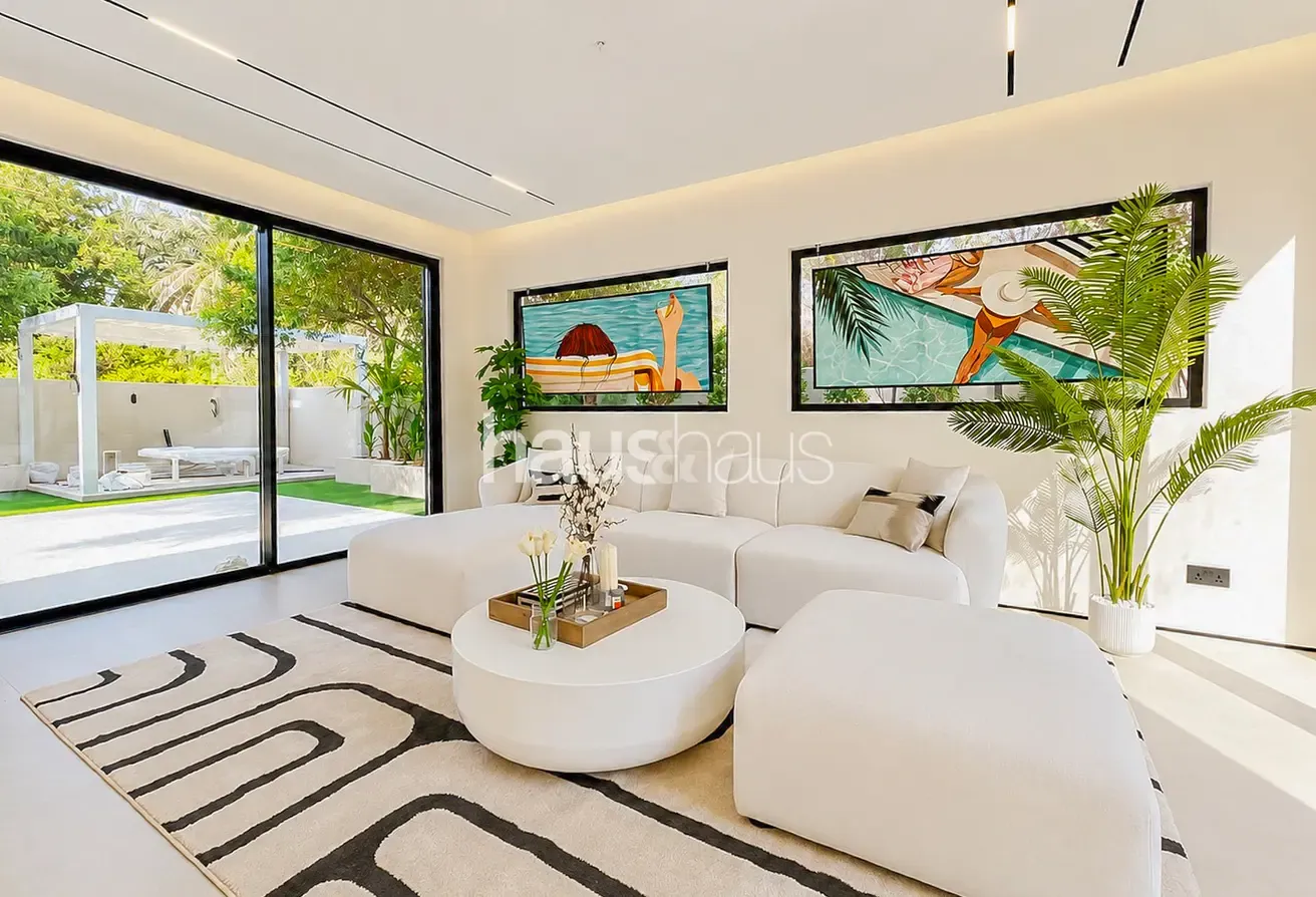 Fully Upgraded | Luxury Home | Vacant Now!