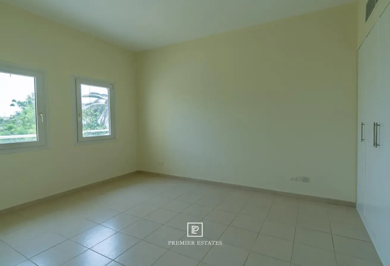 Vacant Meadows 5BR villa Type 7 I Unbeatable Price