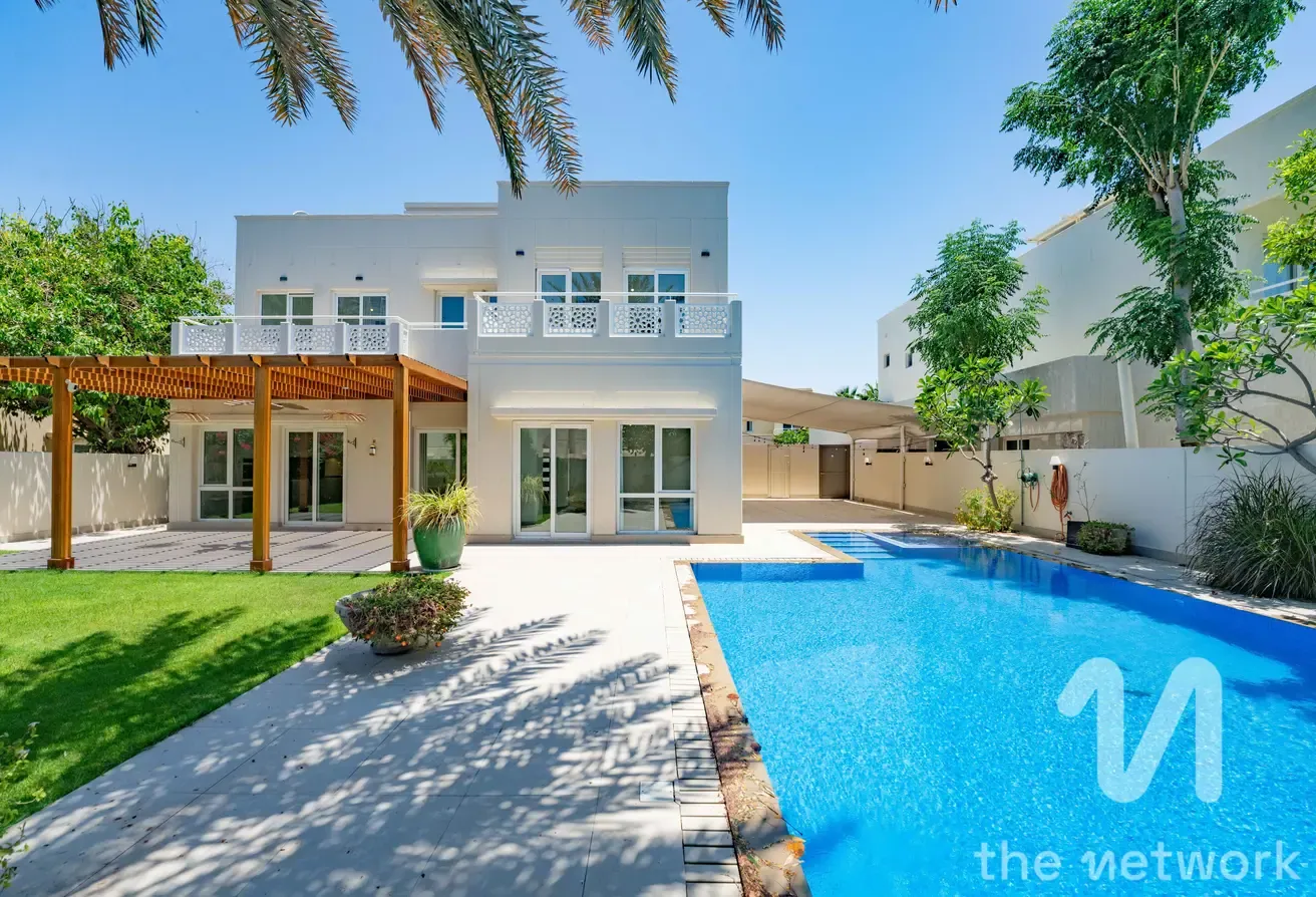 Private Pool | Type 7 | Fully Upgraded