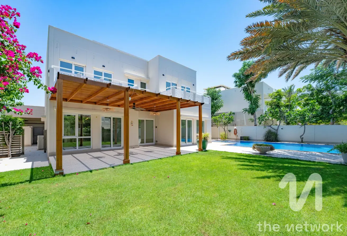 Private Pool | Type 7 | Fully Upgraded