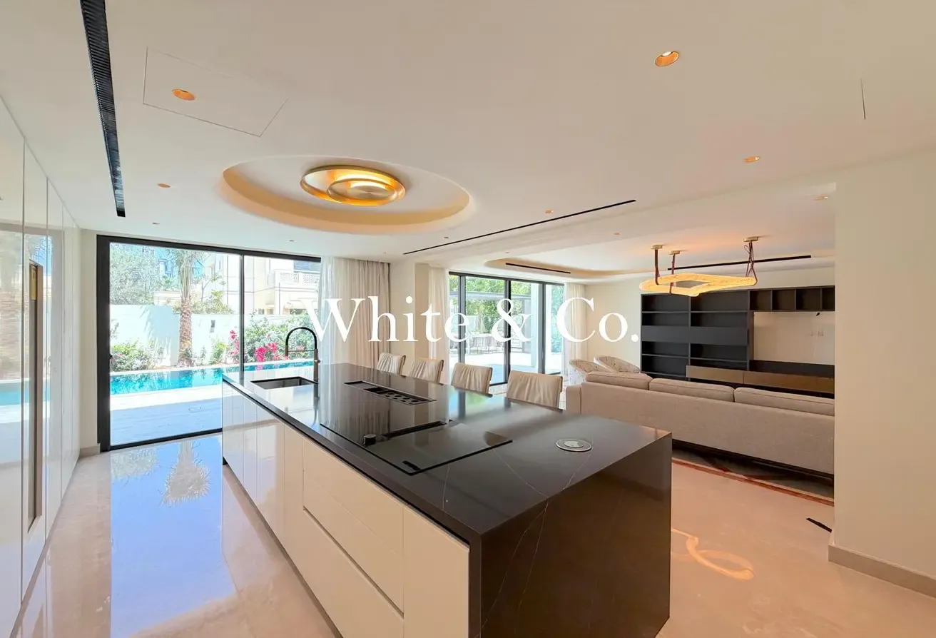 Exceptional |5 Bedroom |Ultra Luxury Villa