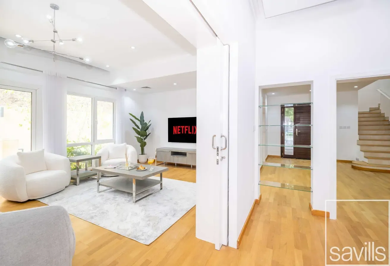 Negotiable | Semi Renovated | Lake View