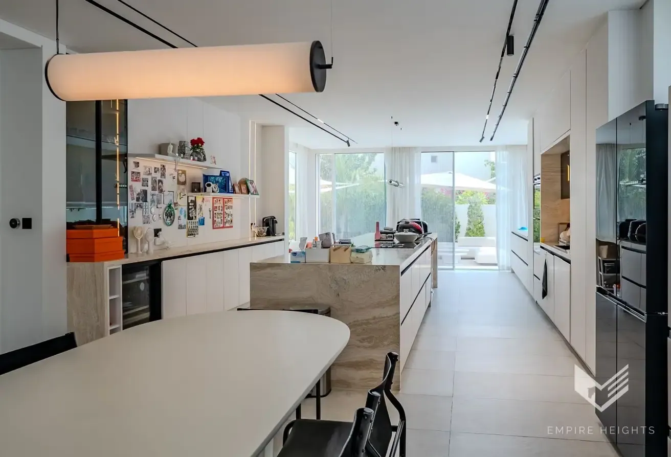 Well-Built l Contemporary l Vastu Compliant