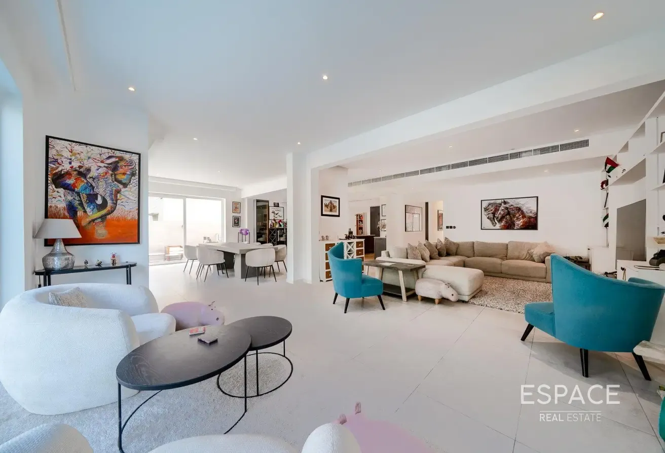 Exclusive | Fully Upgraded and Uniquely Extended