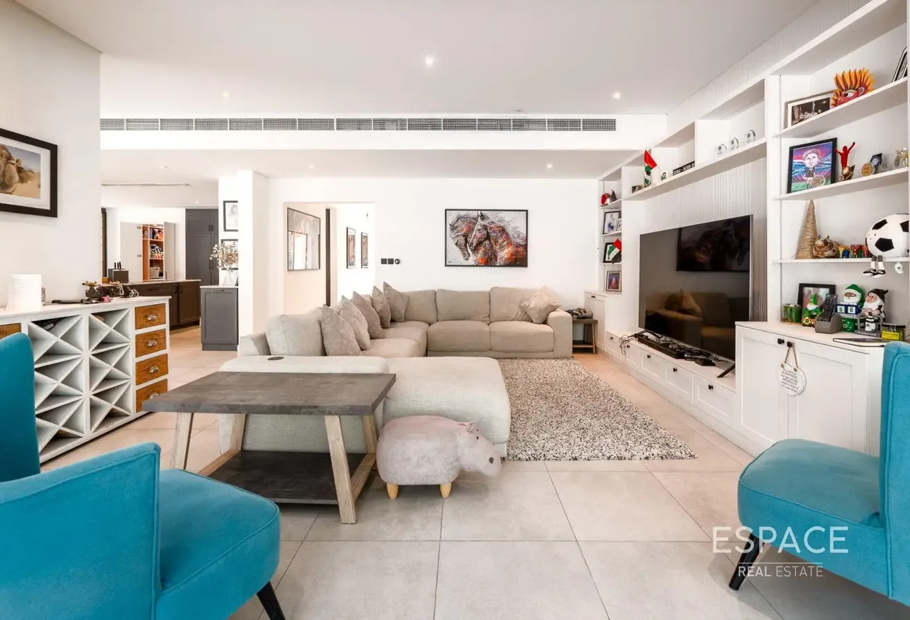 Exclusive | Fully Upgraded and Uniquely Extended
