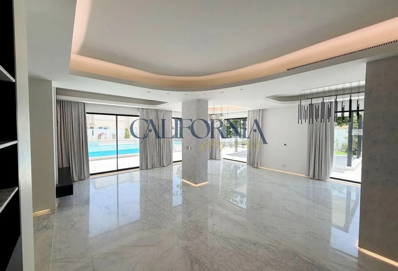 Single Corner Villa | Lake View | Branded Finishes