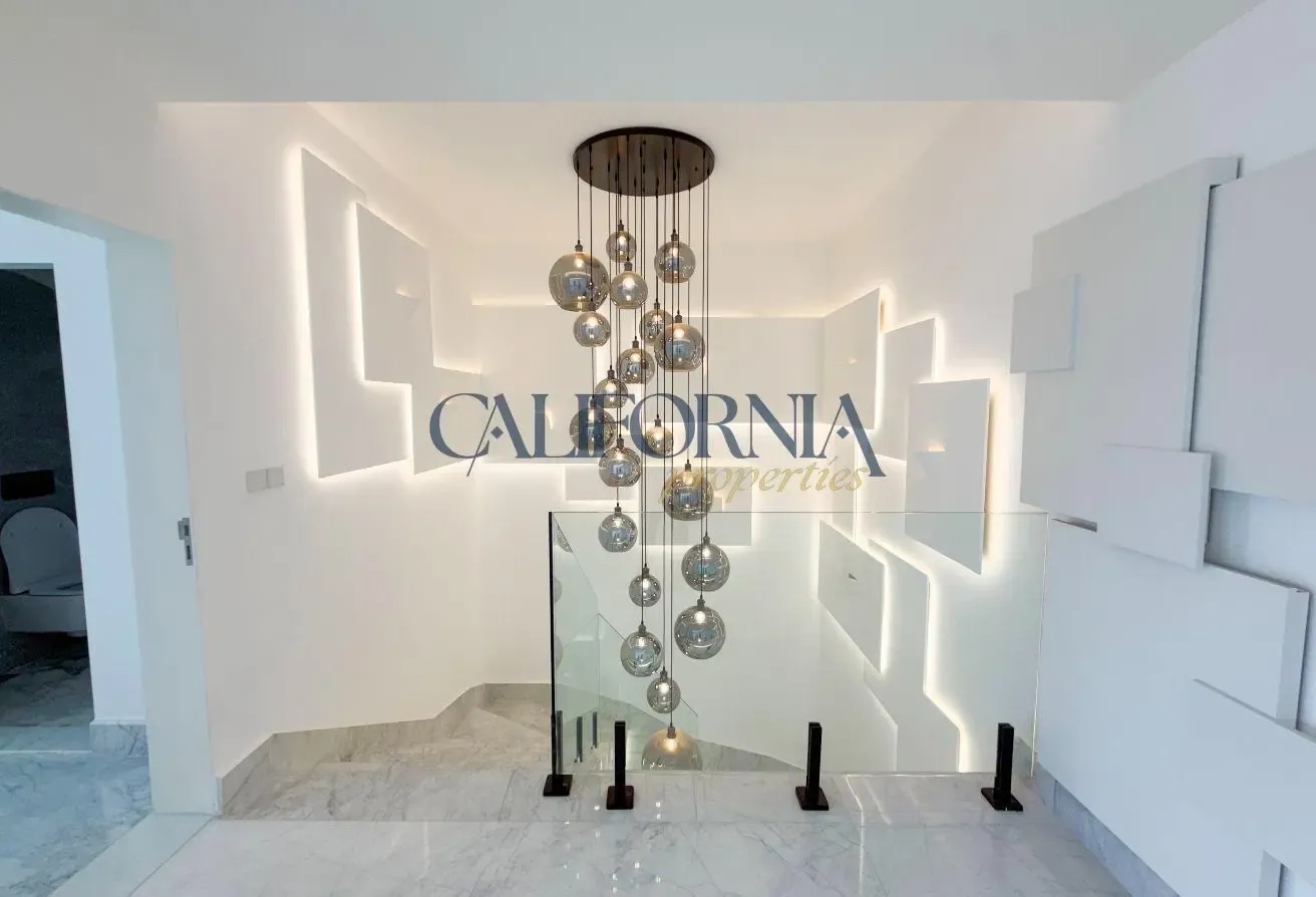 Single Corner Villa | Lake View | Branded Finishes