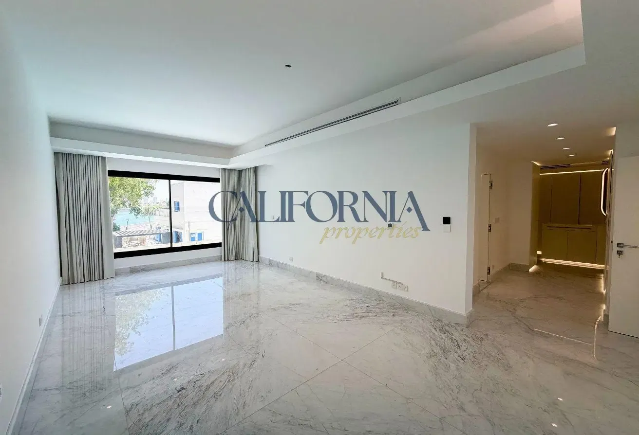 Single Corner Villa | Lake View | Branded Finishes