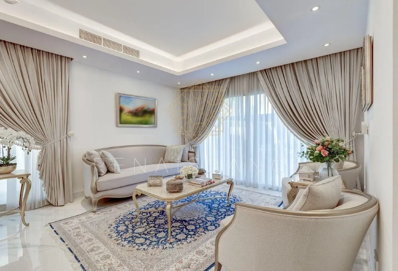 Fully Renovated 5BR | Meadows2 | Manicured Gardens