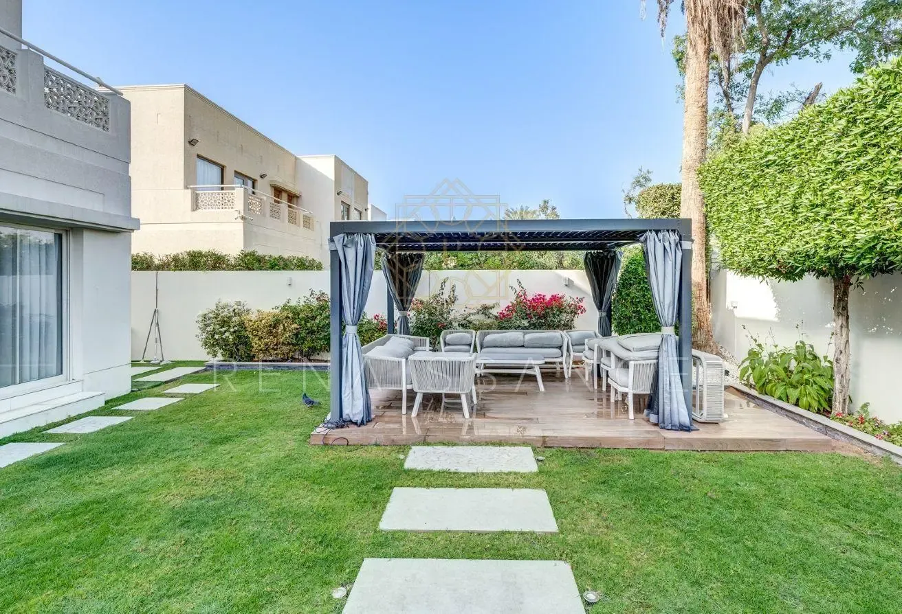 Fully Renovated 5BR | Meadows2 | Manicured Gardens