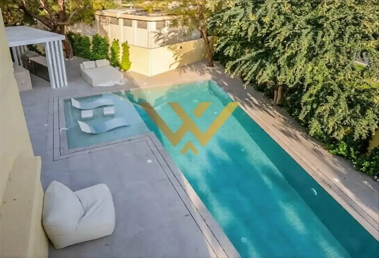 Upgraded 5BR + Maid's Villa | Pool | Luxury Finish