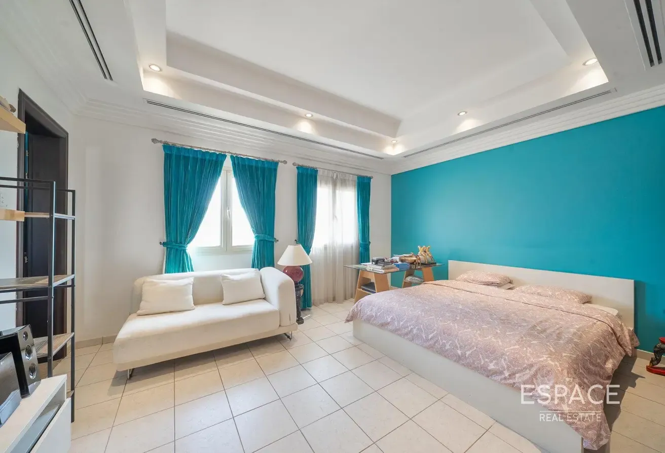 Rare E1 Hattan in Meadows 5 | Lake View