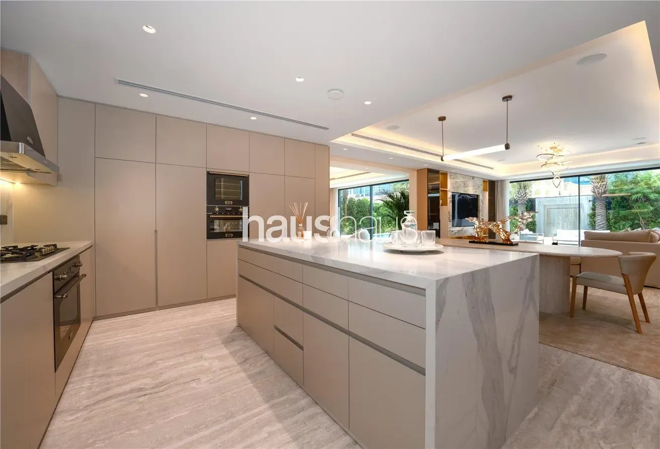 Exquisite Finish I Turn Key I 5 bed