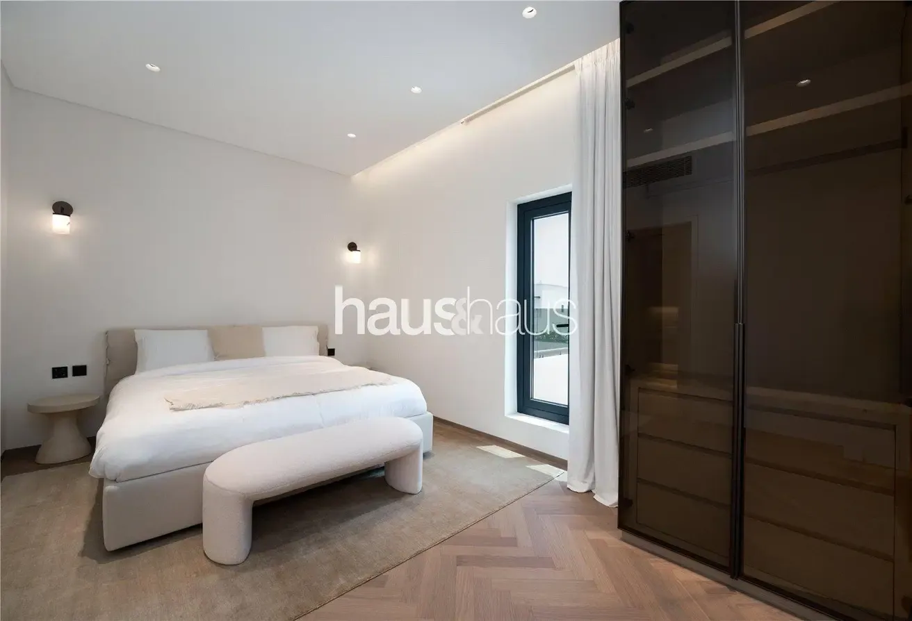 Exquisite Finish I Turn Key I 5 bed