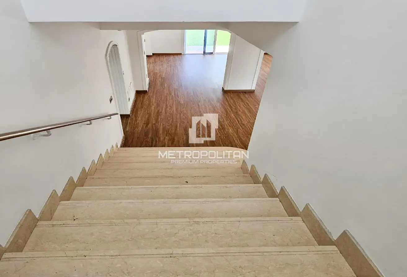 Lake View | Spacious Villa | Prime Location