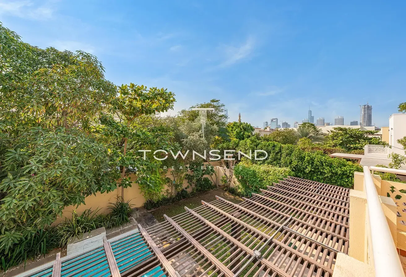 Vacant | Private Pool | Ground Floor Bedroom