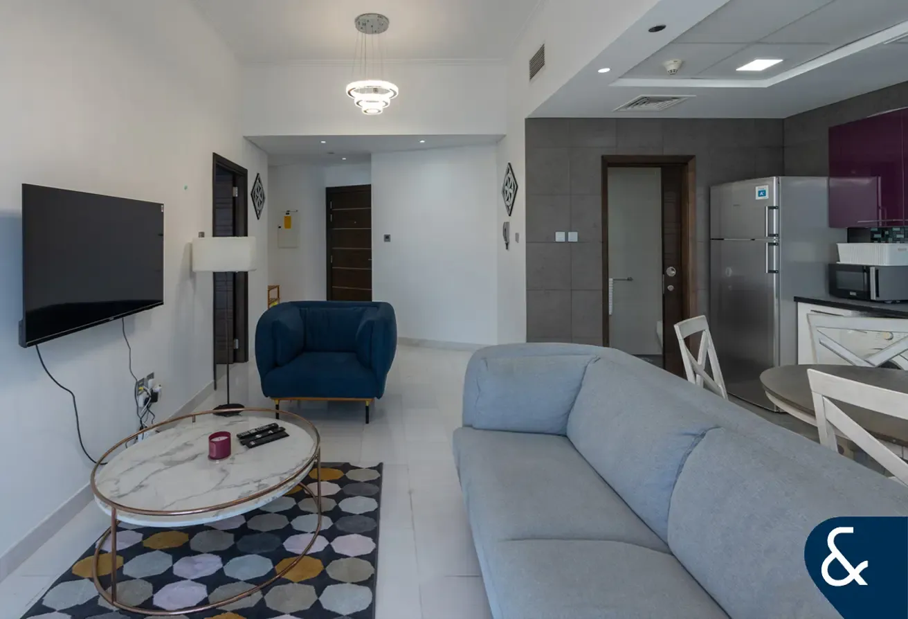 | One Bedroom | Sea View | High Floor |