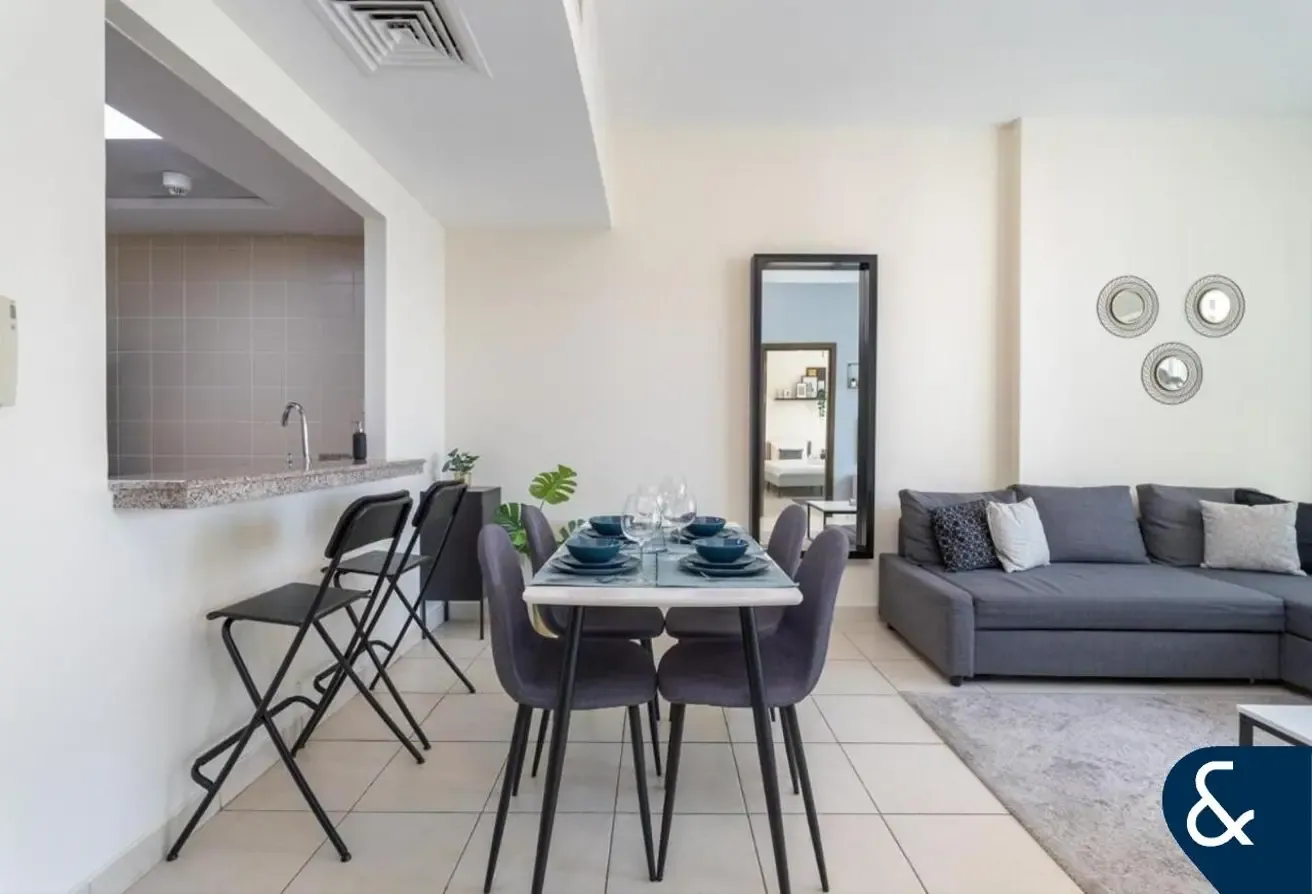 Vacant | Furnished | High Floor | 1 Bed