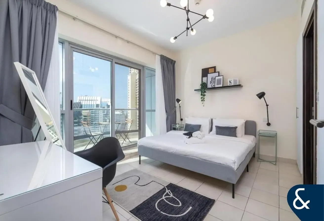 Vacant | Furnished | High Floor | 1 Bed