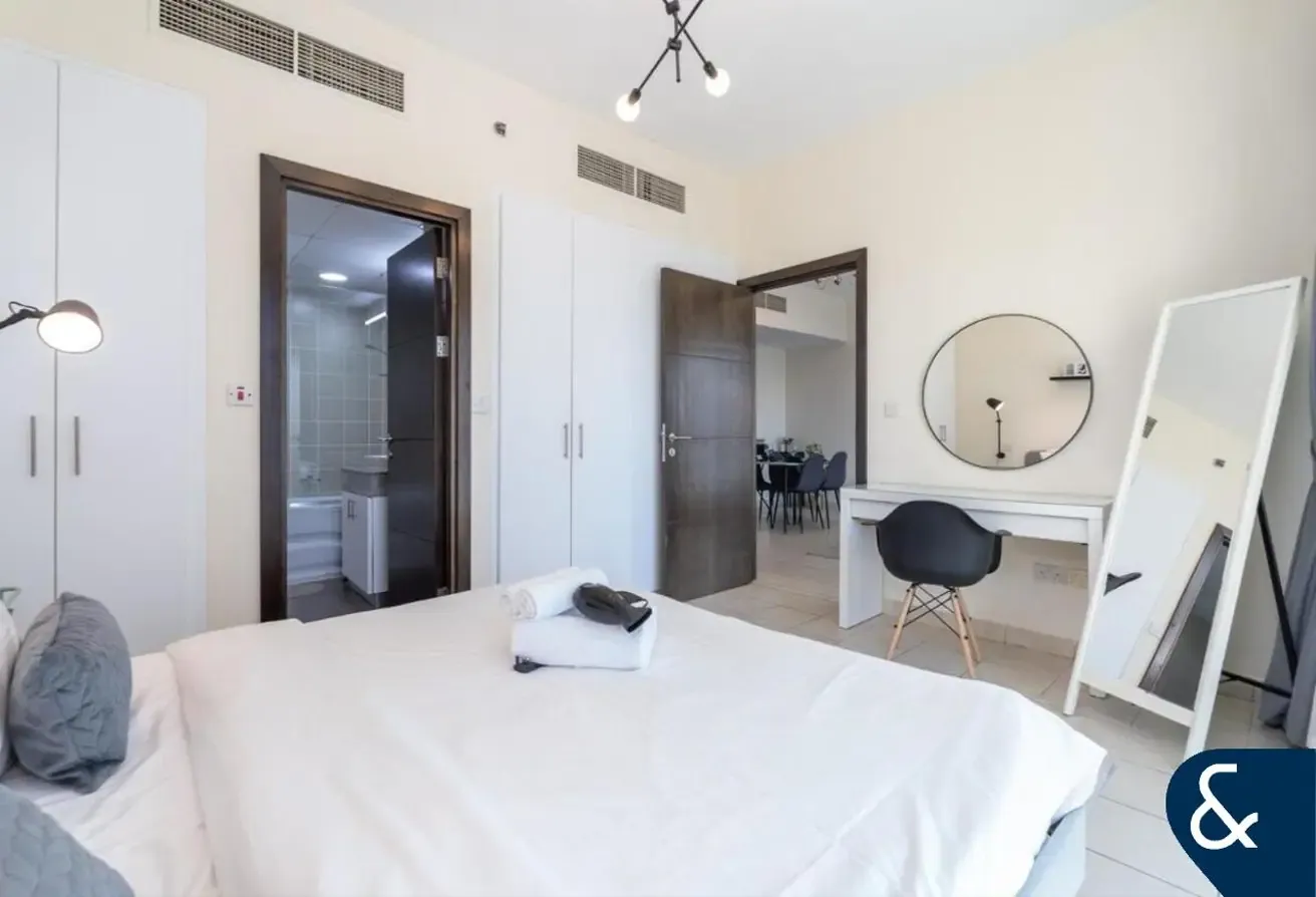 Vacant | Furnished | High Floor | 1 Bed