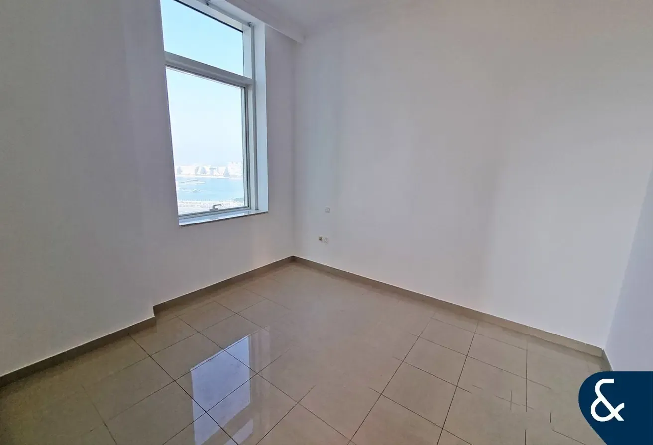 1 Bedroom | Sea View | Corner Unit | Balcony