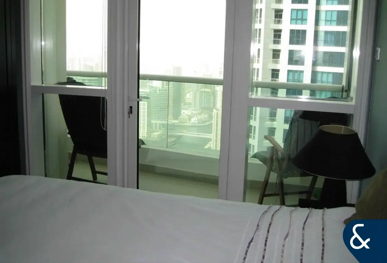 Marina View | Open Plan | Spacious Layout
