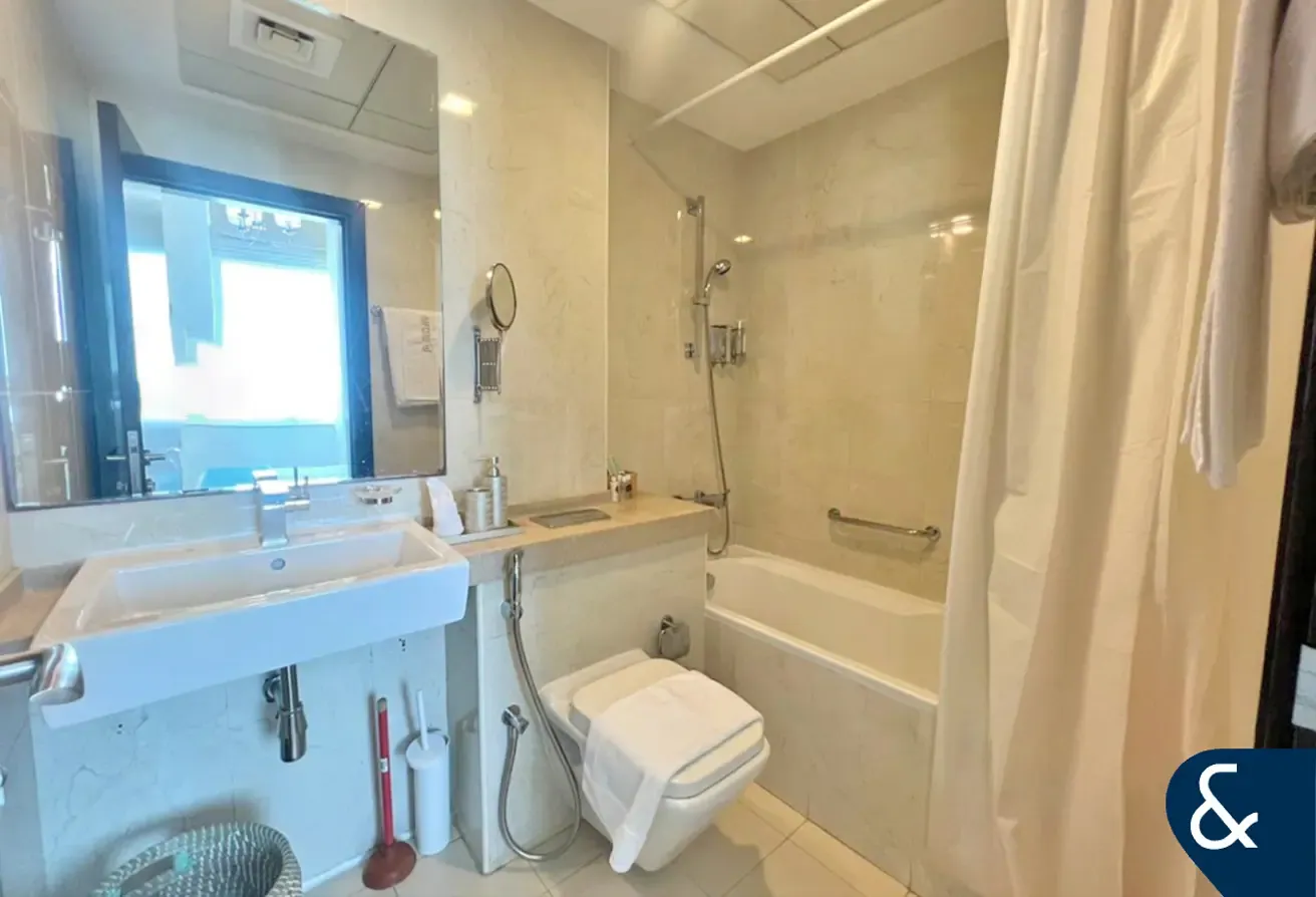 1 Bed | Sea and Harbour View | Best Layout
