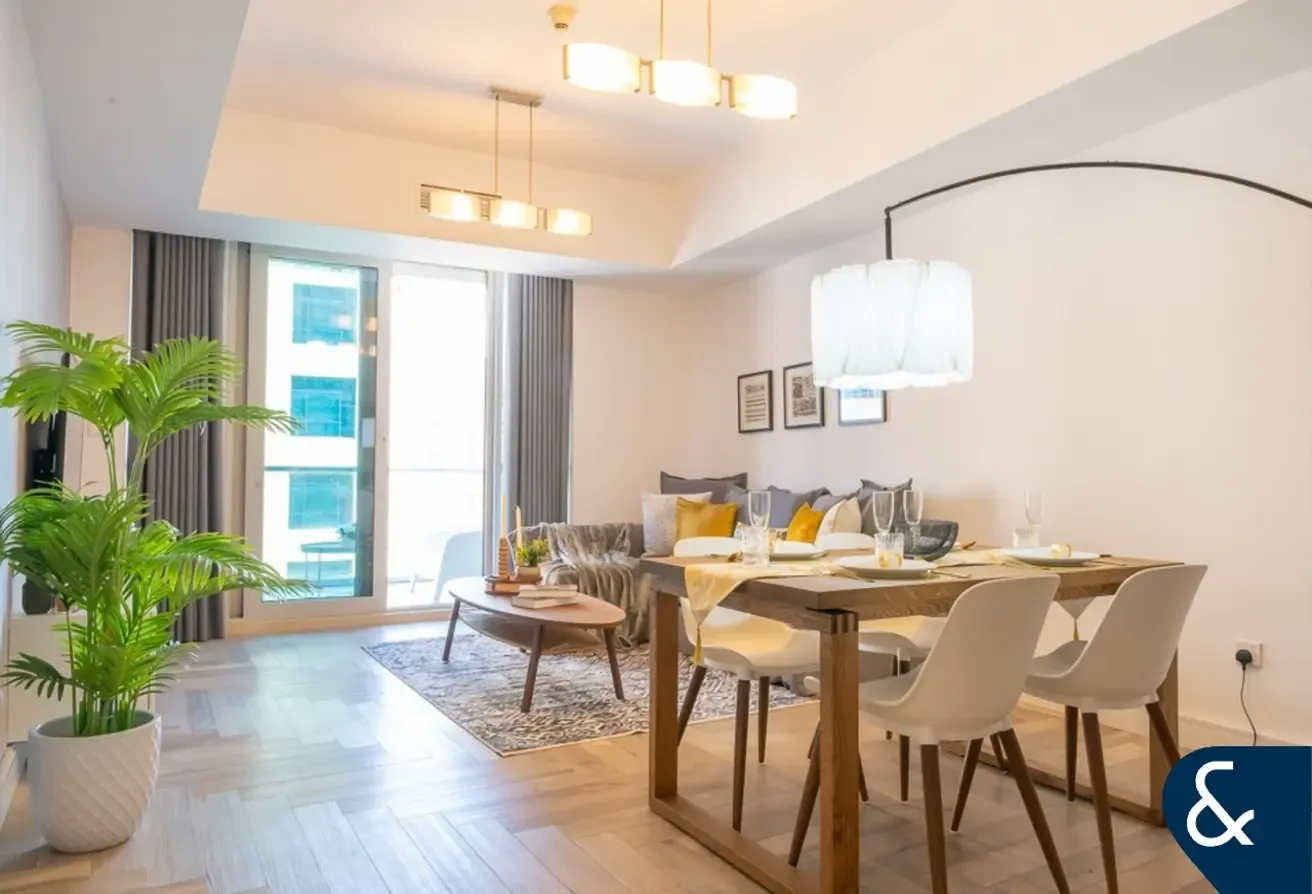 One Bedroom | Upgraded | Partial Views