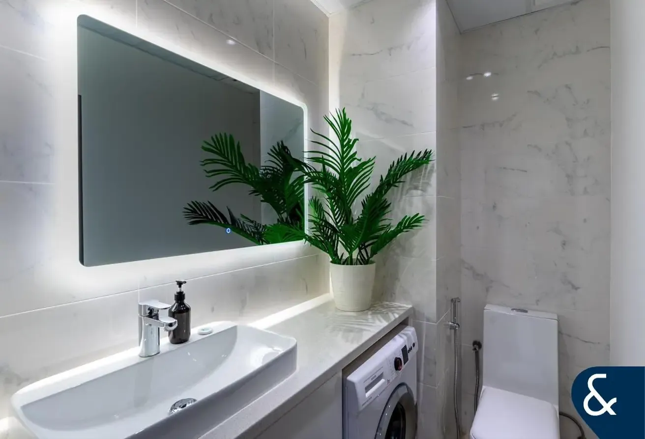 1 Bedroom | Upgraded | Furnished | Vacant