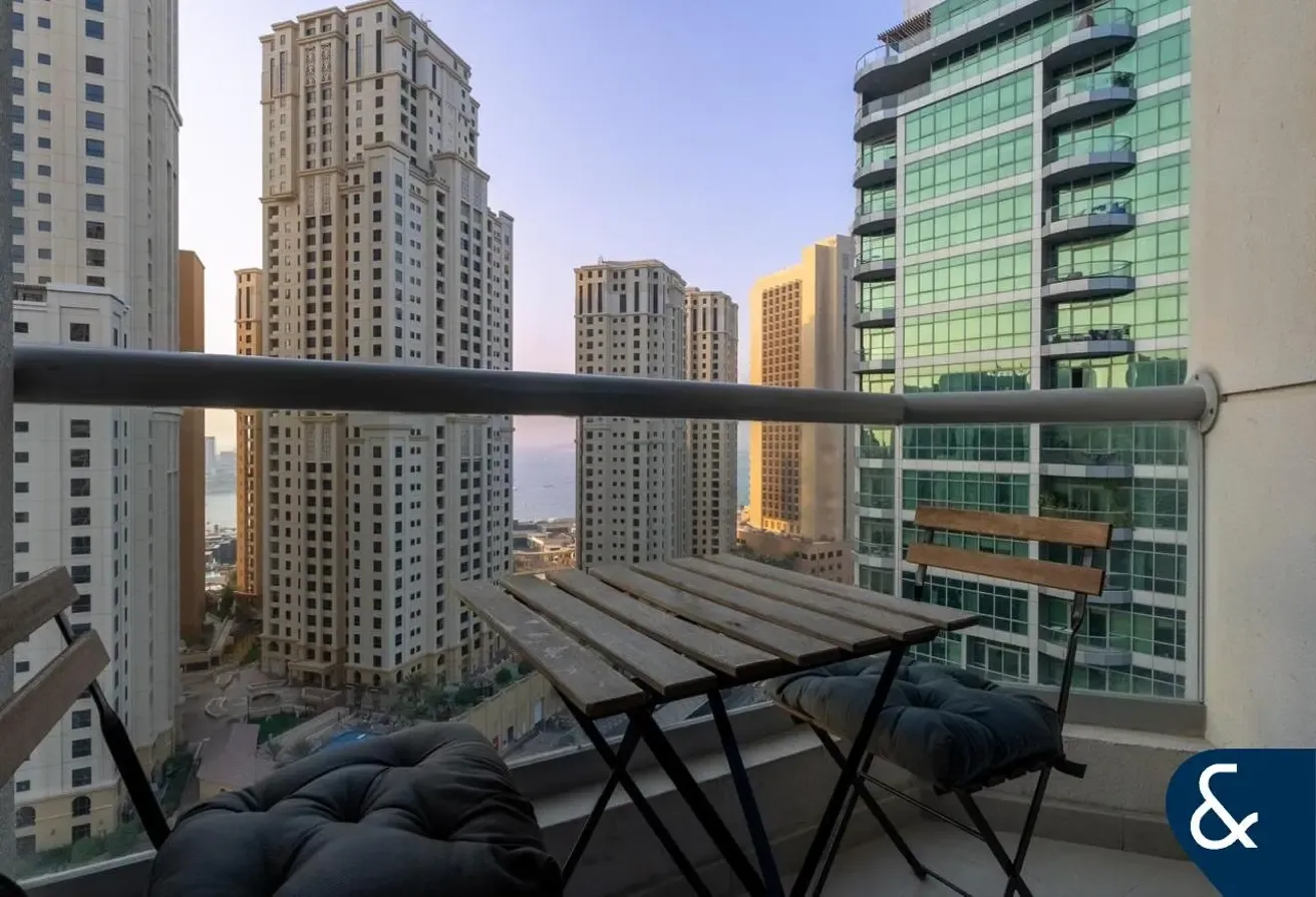 1 Bedroom | Upgraded | Furnished | Vacant