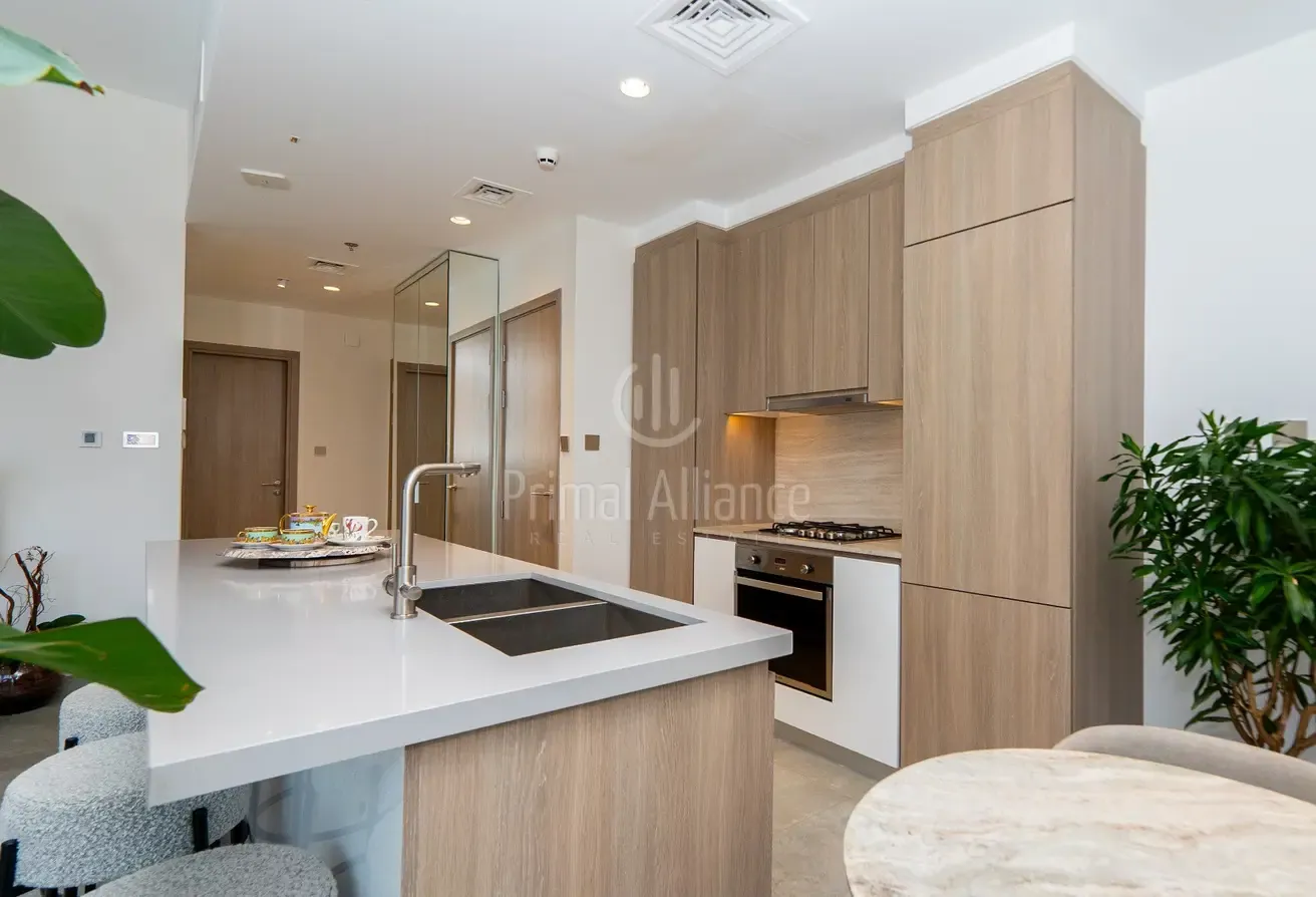 Upgraded and Furnished | Big Layout | Premium Marina View