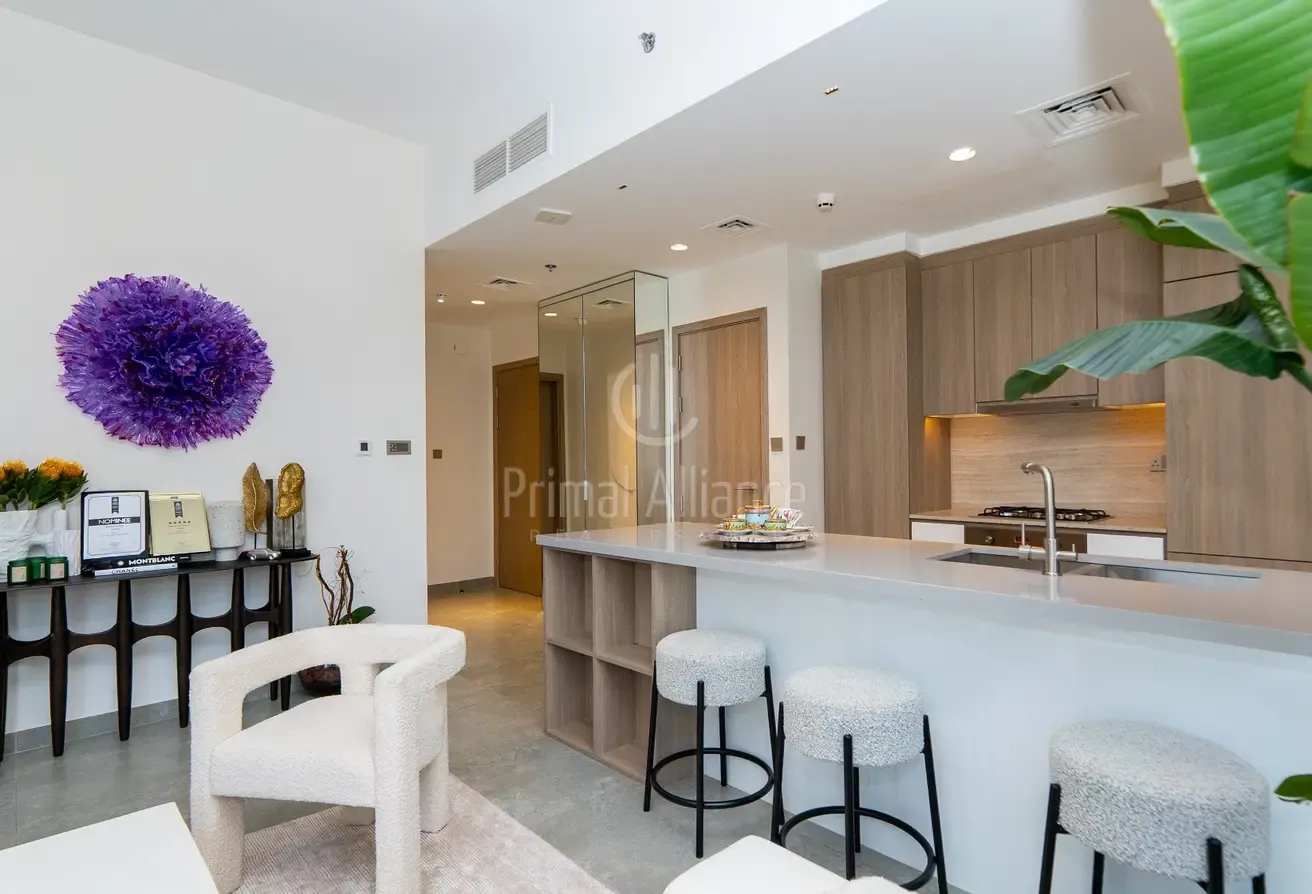 Upgraded and Furnished | Big Layout | Premium Marina View
