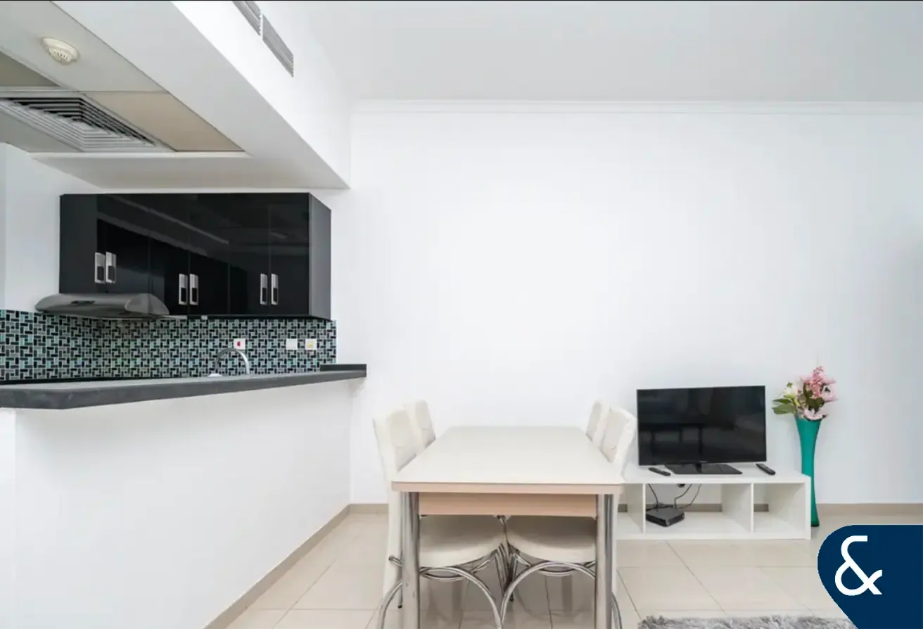 High Floor | Vacant | Marina and Sea View