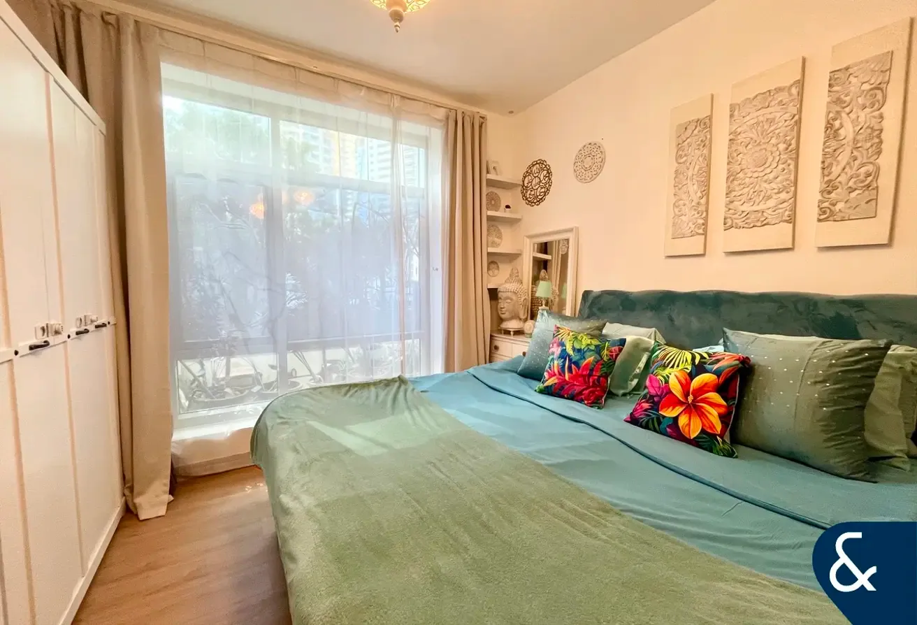Garden Unit - Upgraded - Vacant On Transfer