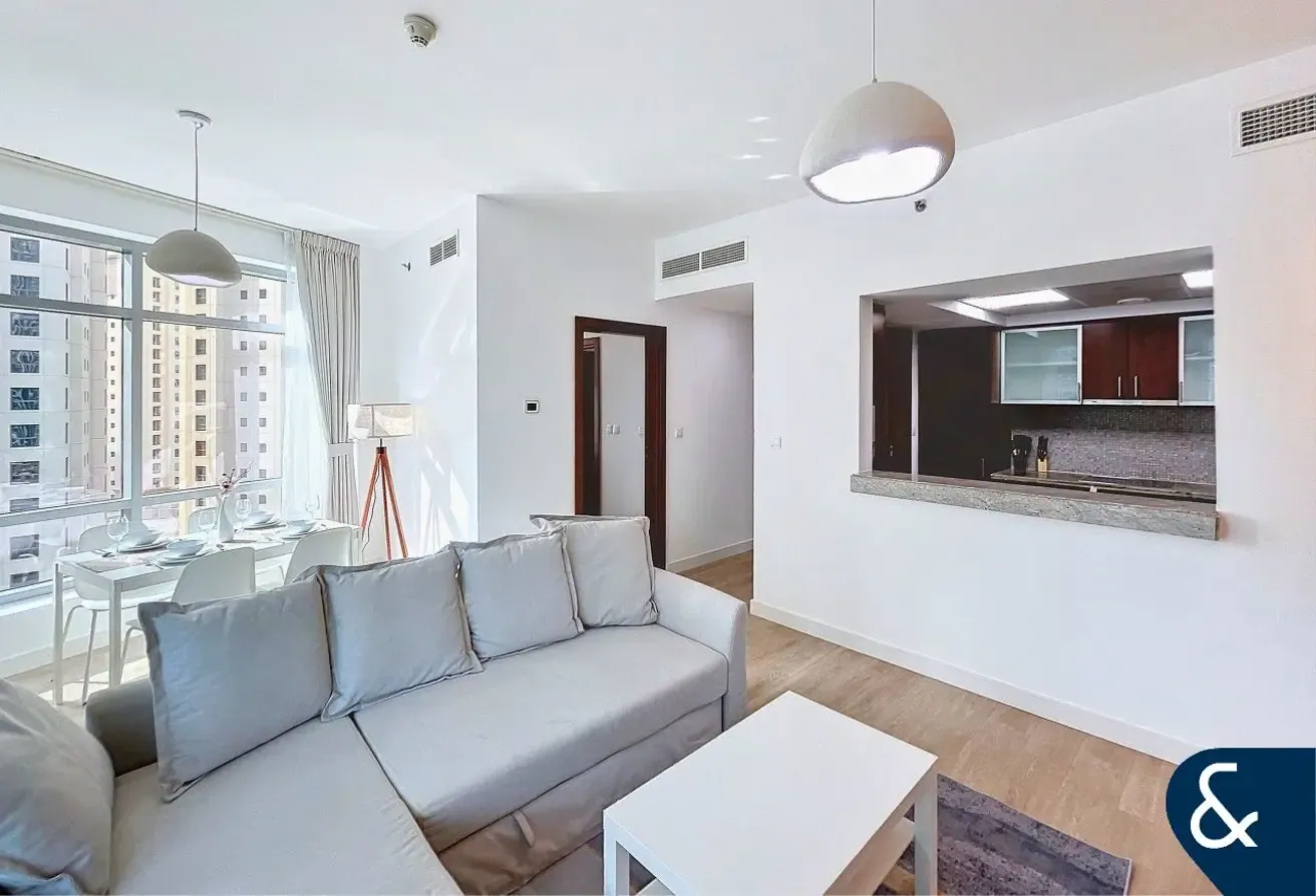One Bedroom | Marina View | VOT