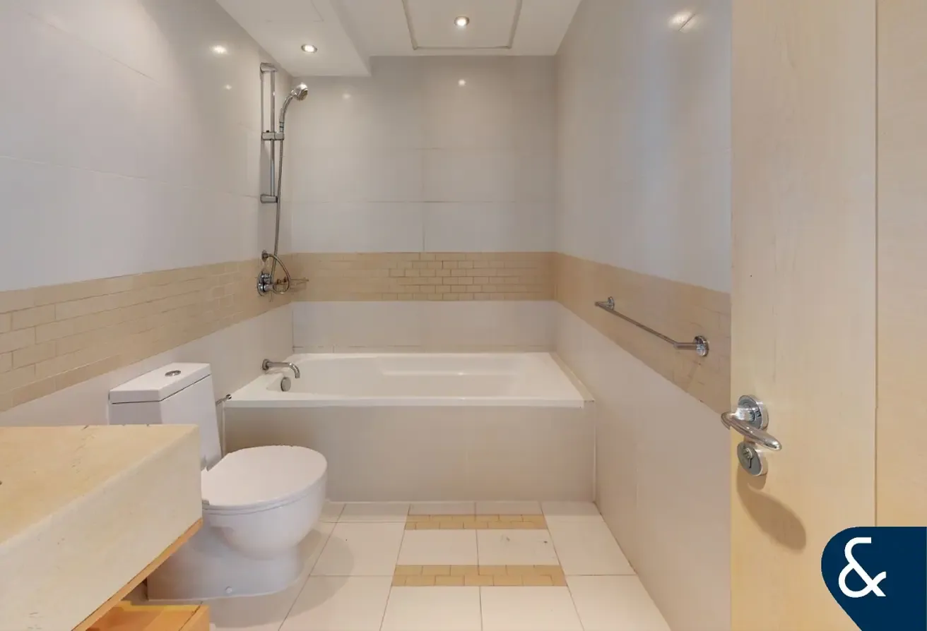 Rented | High Floor | Sea/Marina View