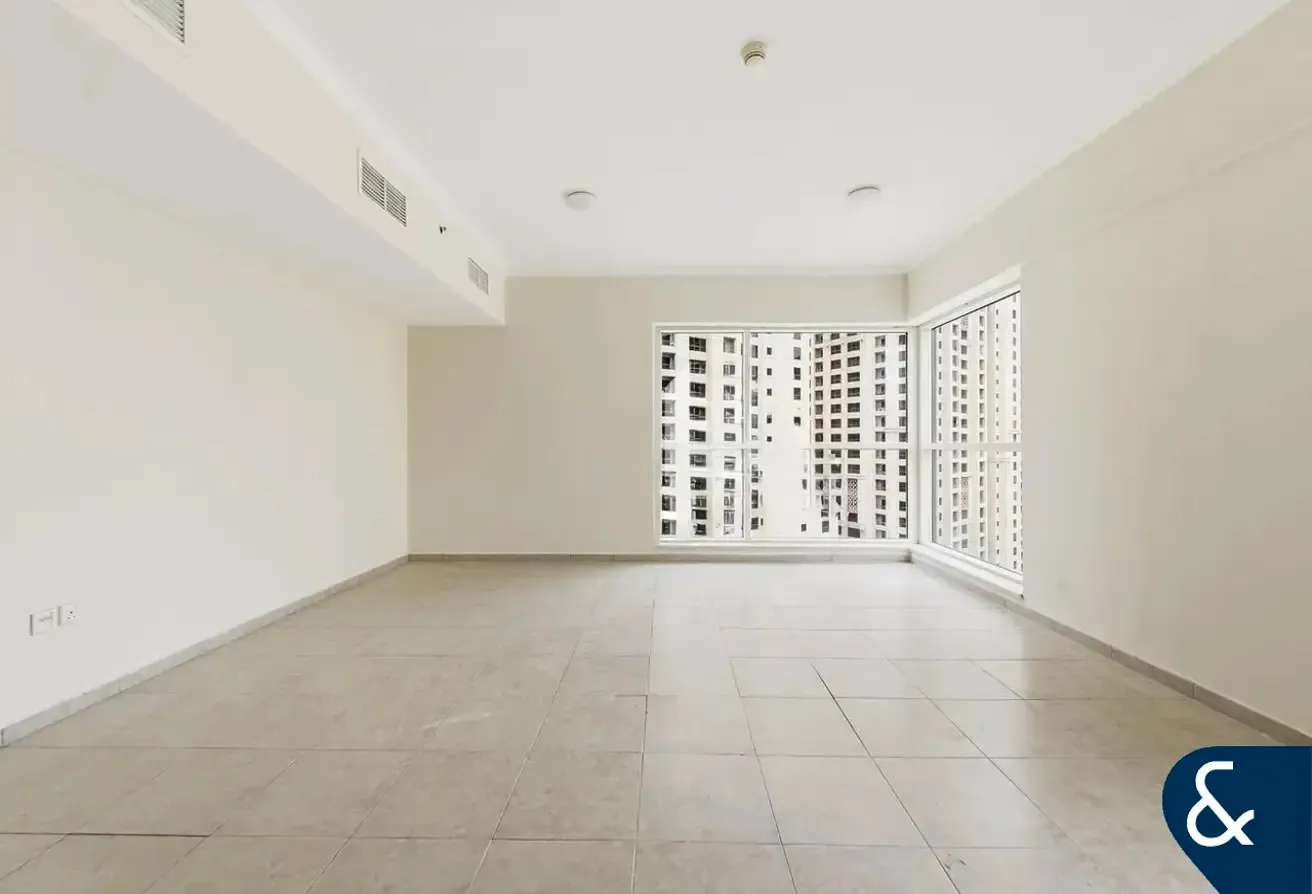 1 Bed | EMAAR | Corner Unit | Marina Views