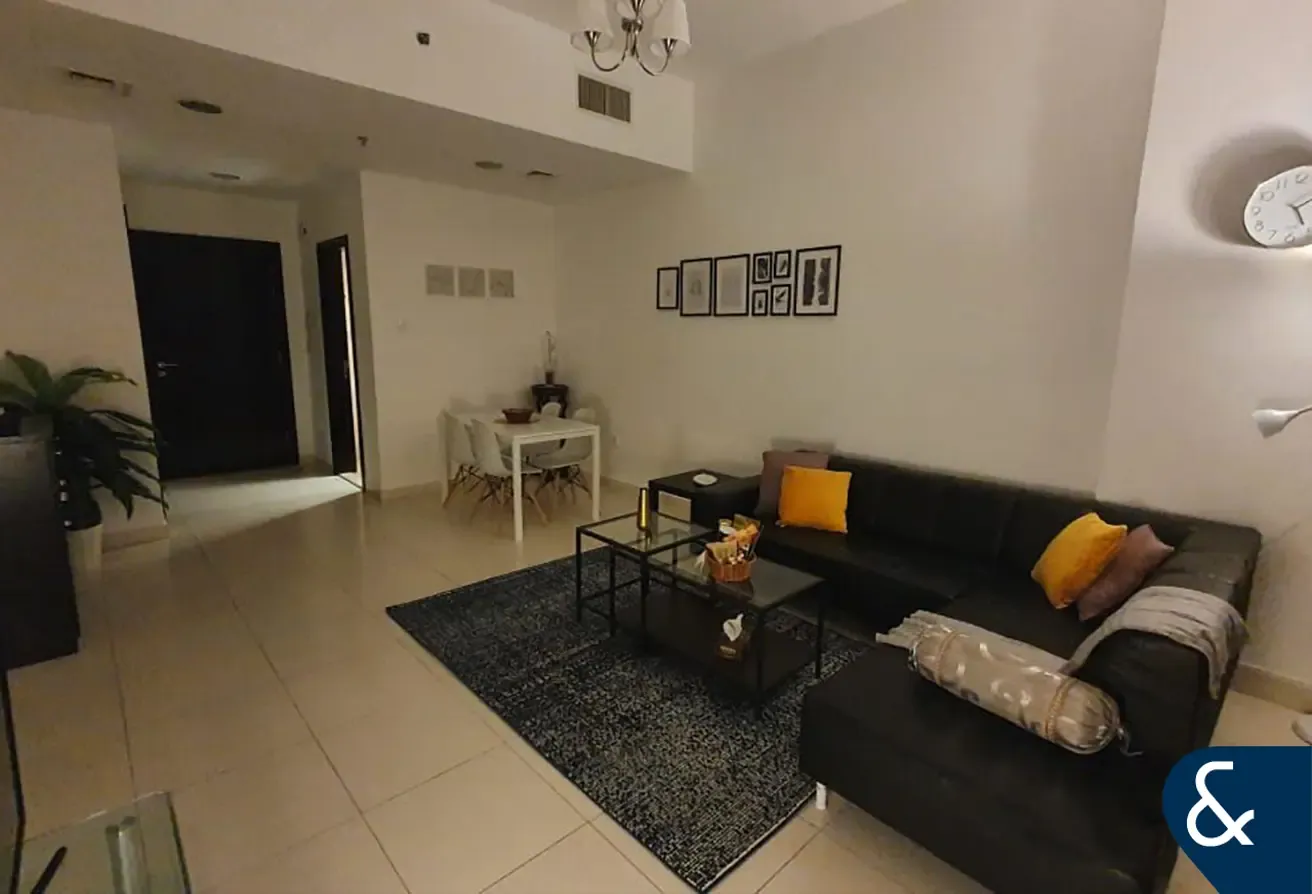 Spacious 1 Bed | Partial Views | 940.98 SqFt