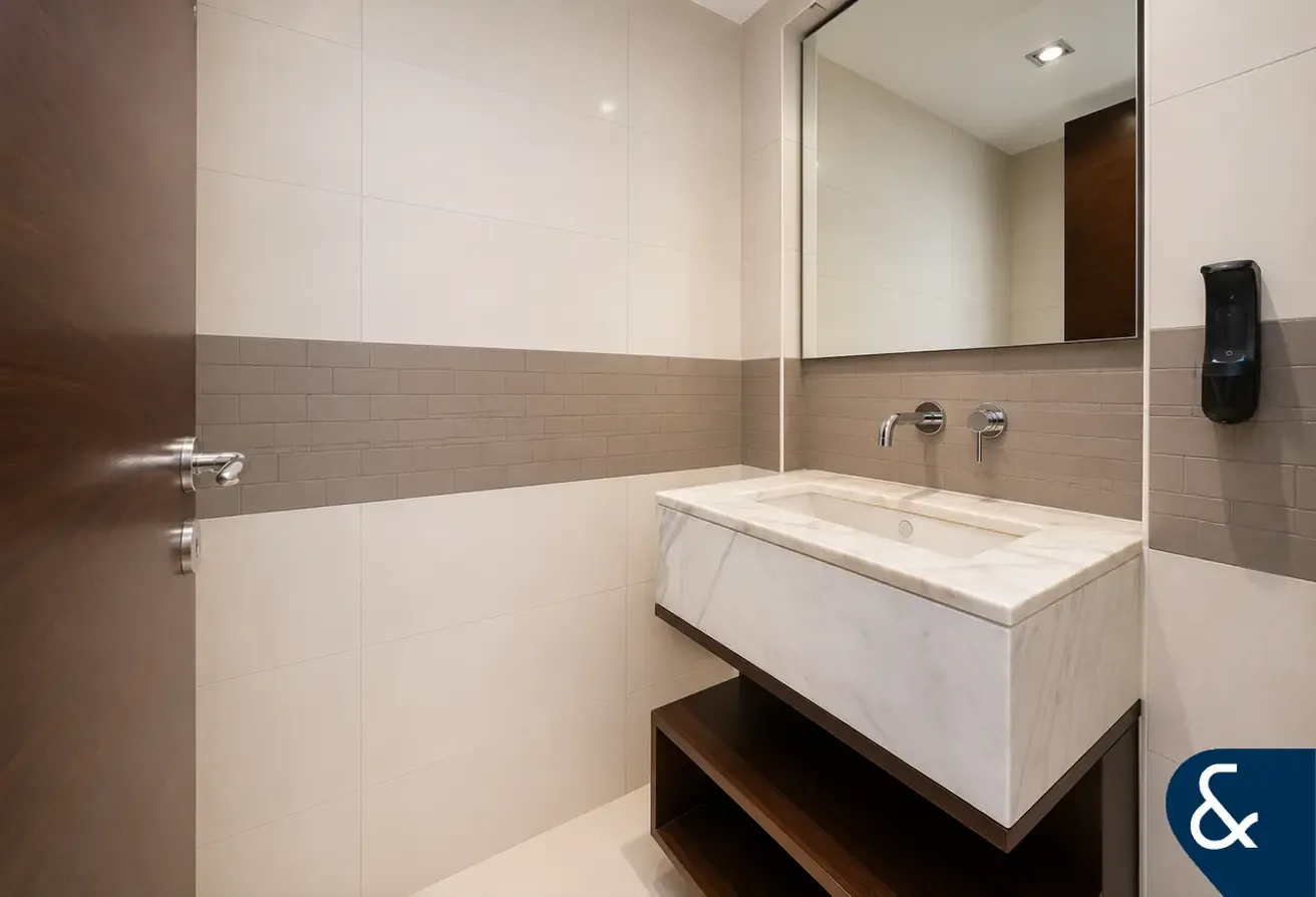 1 Bedroom | Full Marina View | EMAAR