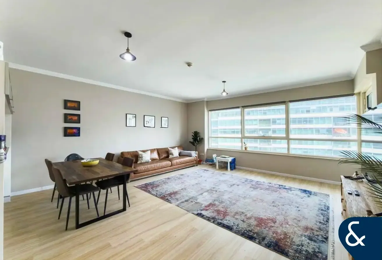 912 Sqft | Marina View | Upgraded Flooring