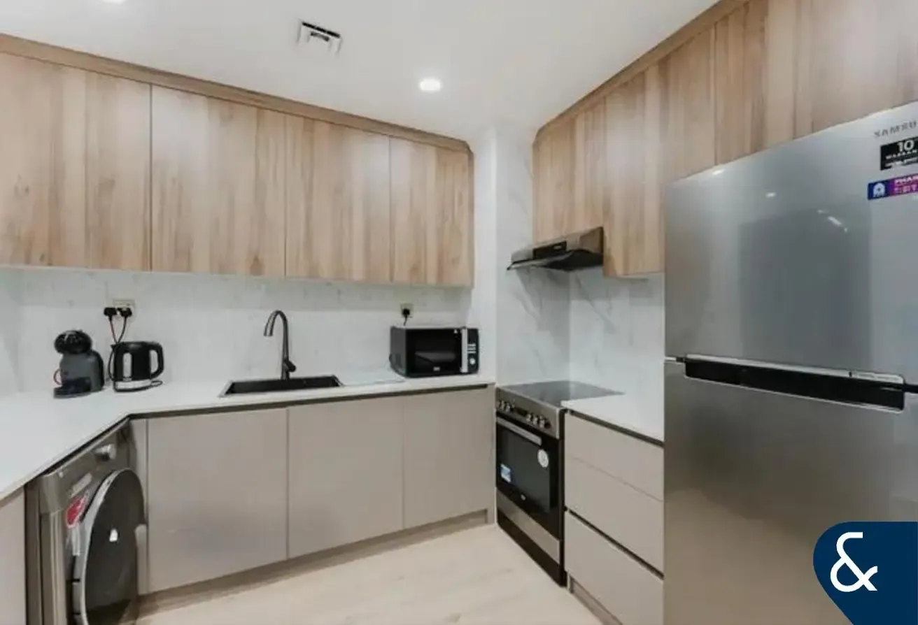 1 Bedroom | MAG 218 | Renovated Apartment
