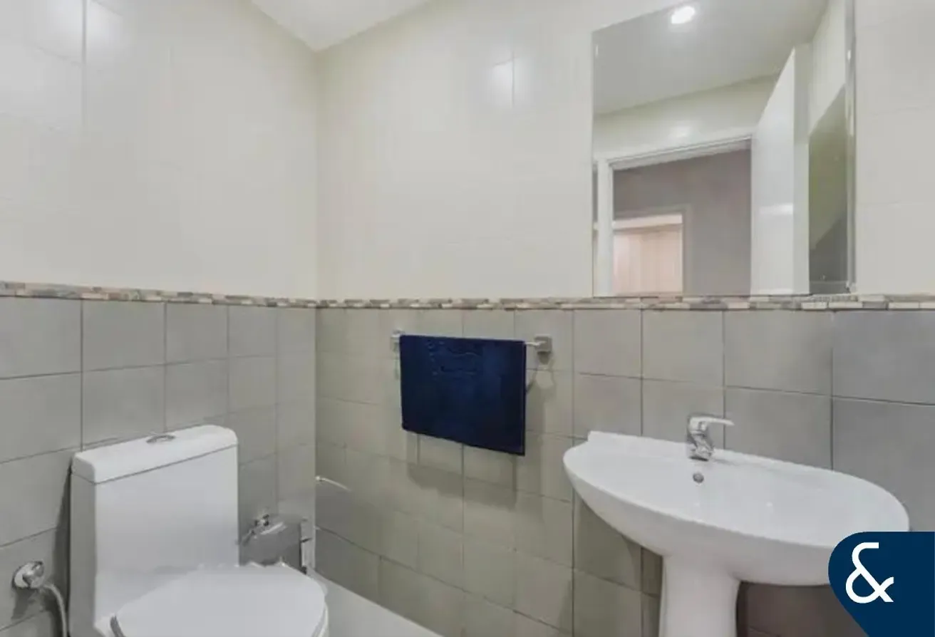 1 Bedroom | MAG 218 | Renovated Apartment
