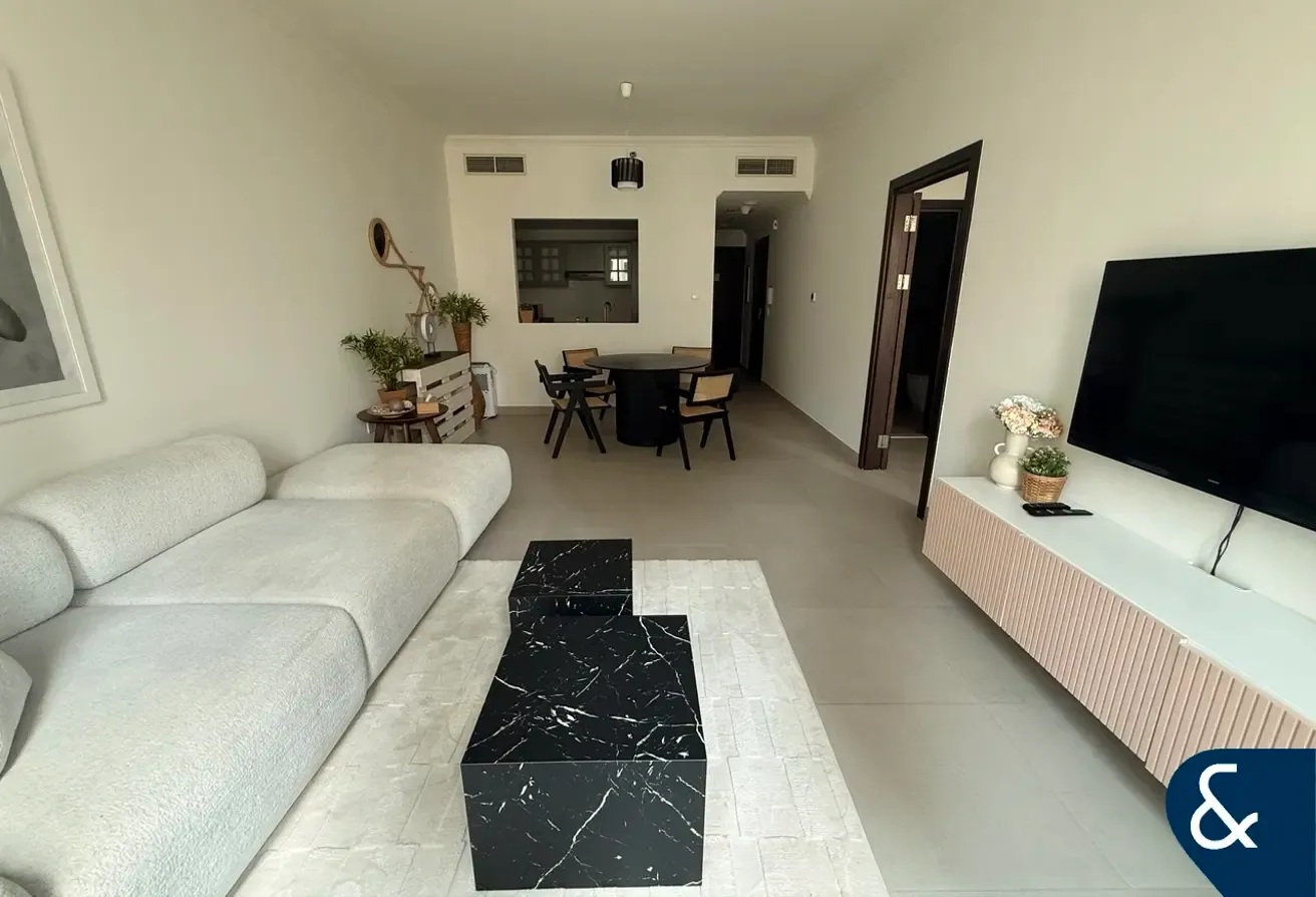 Upgraded | Vacant Now | EMAAR | One Bedroom