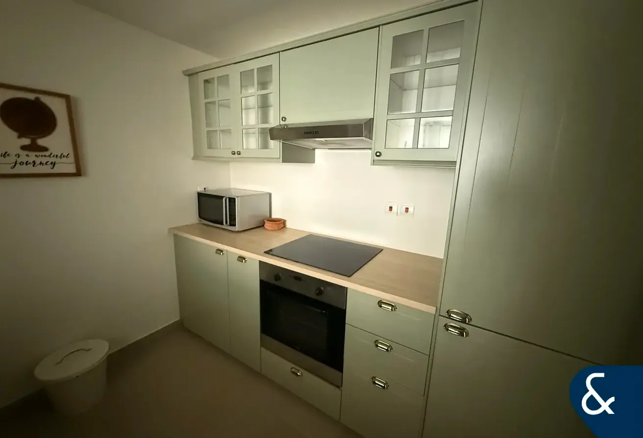 Upgraded | Vacant Now | EMAAR | One Bedroom