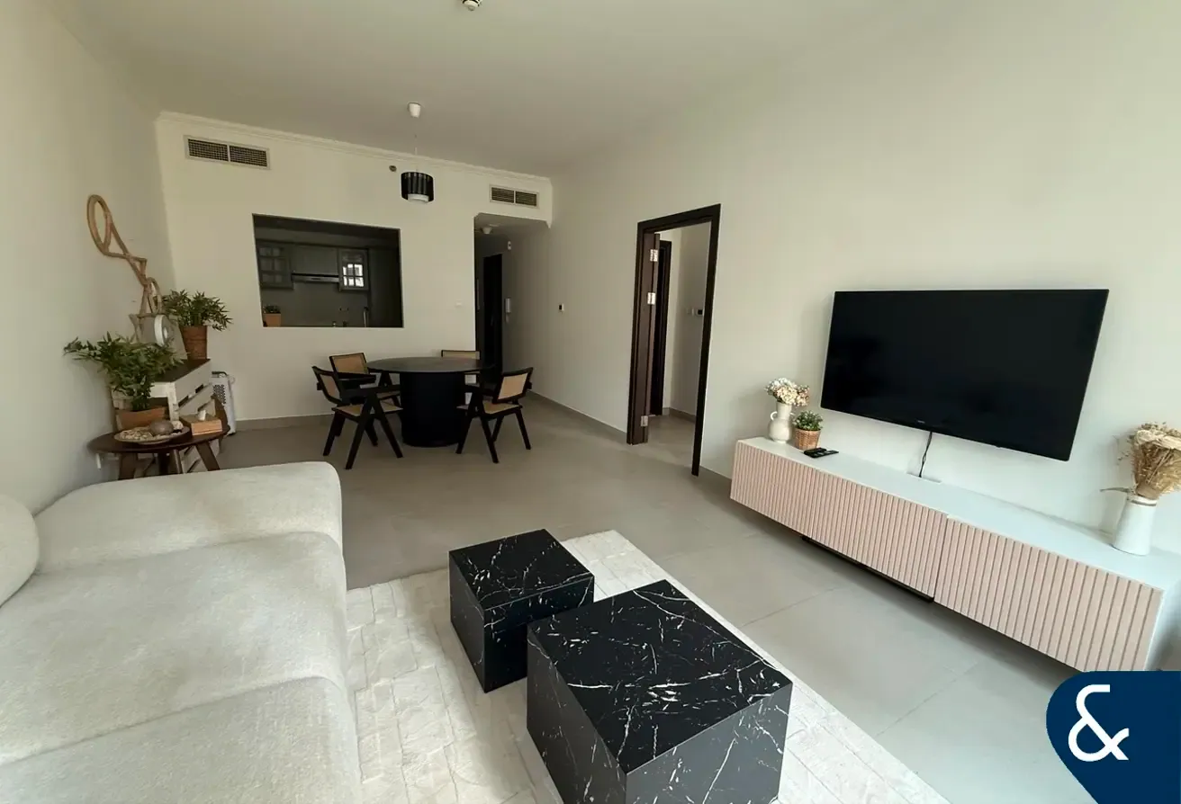 Upgraded | Vacant Now | EMAAR | One Bedroom
